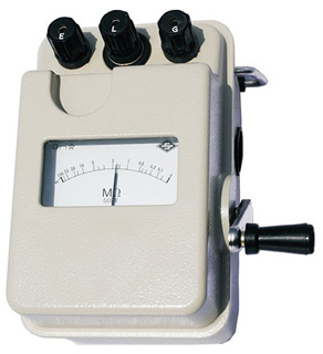 Low Voltage Insulation Tester